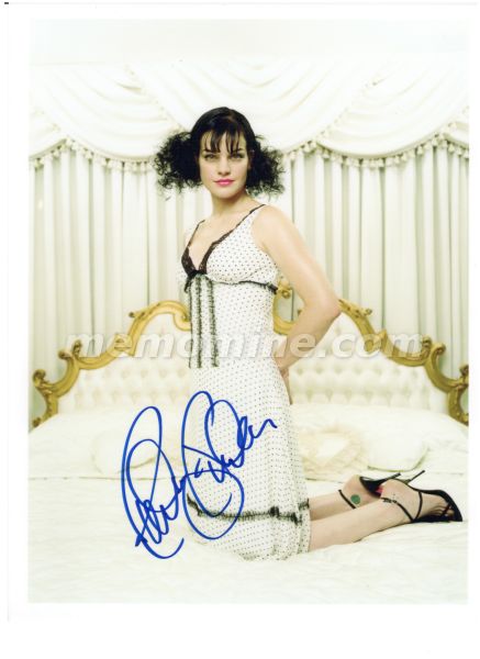 Perrette Pauley Original Autograph w/ COA - Click Image to Close